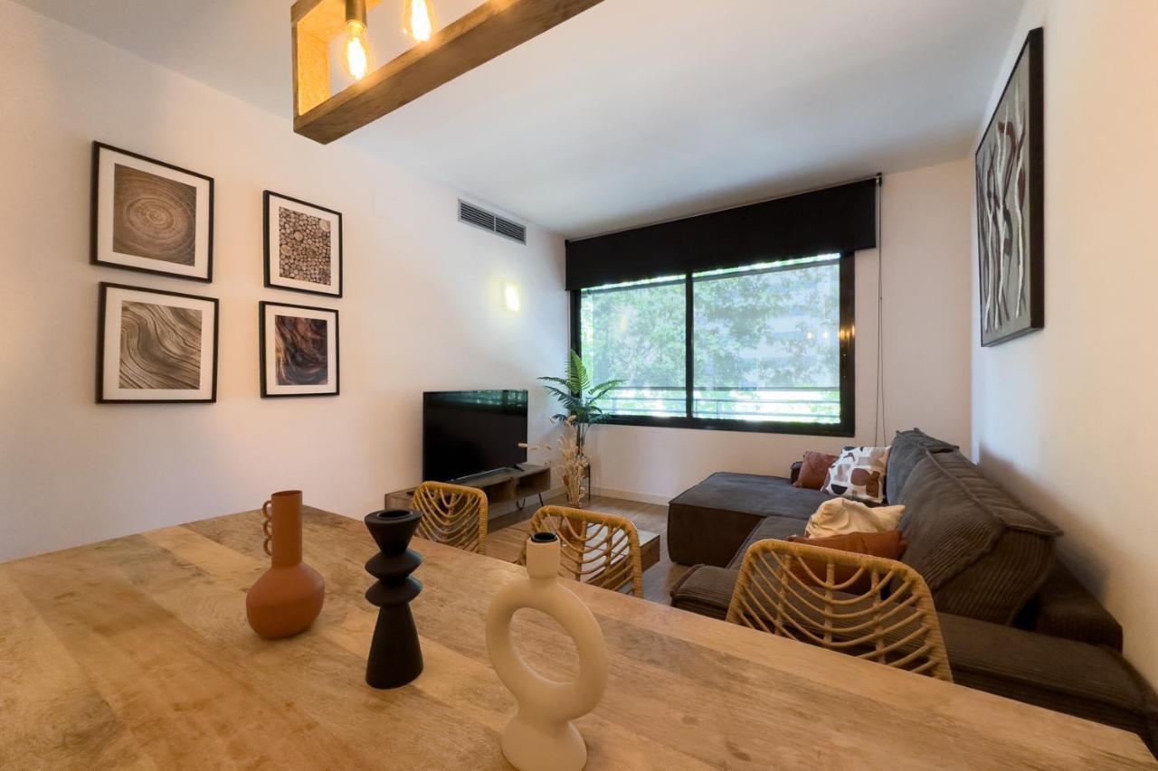 The Lonely Chimney Apartments Barcelona Luaran gambar